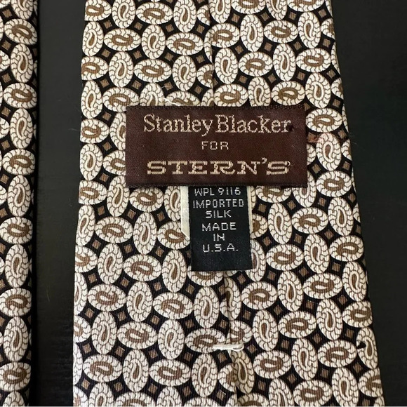 Stanley Blacker Silk Tie - Picture 5 of 5